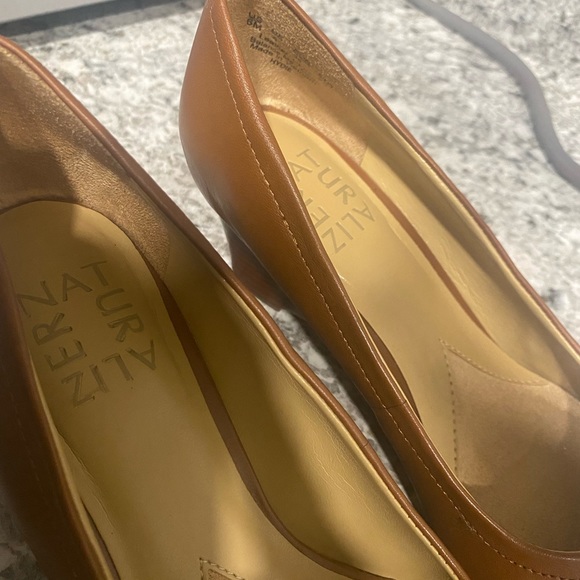 Naturalizer Wedge Shoes - Picture 4 of 4